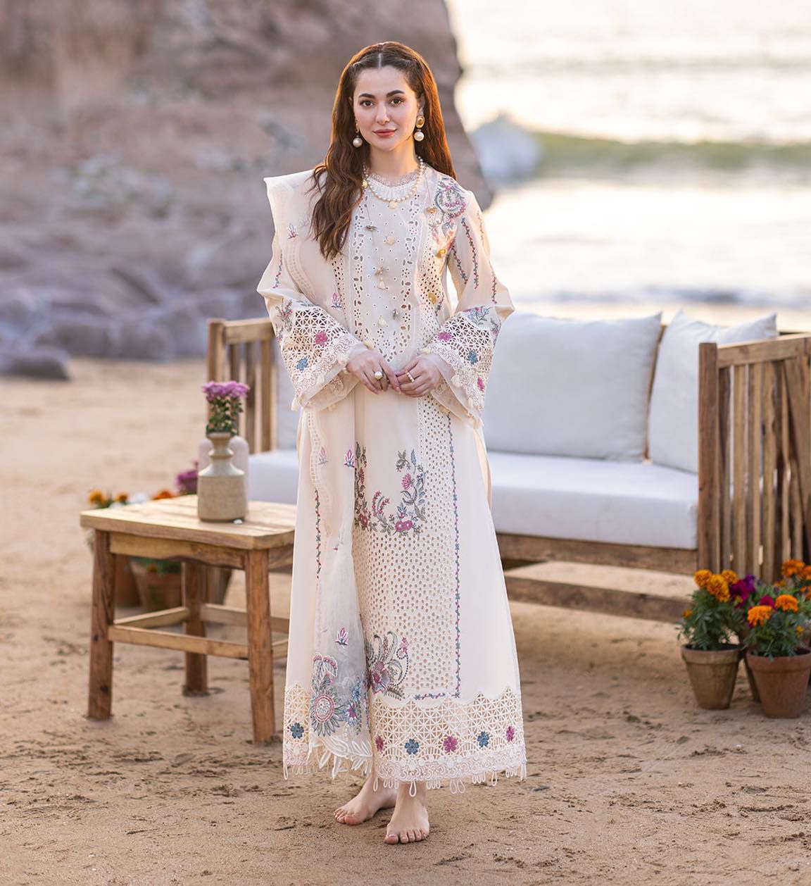QALAMKAR (SELIN) 3PC UNSTITCHED LUXURY LAWN SUIT