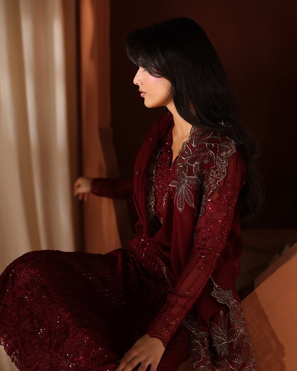 AZURE UNSTITCHED 3PC LUXURY EMBROIDERY SUIT